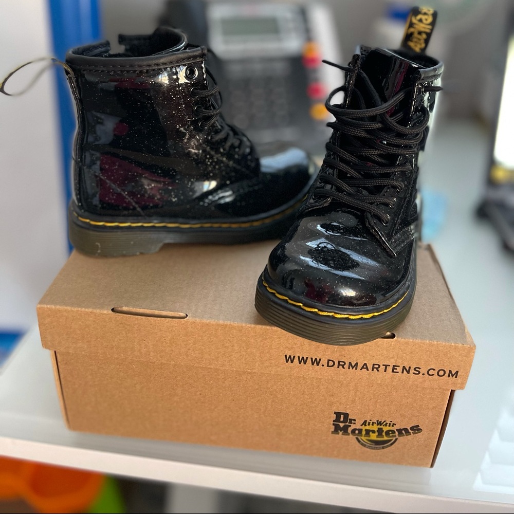 Dr. Martens -Glitter coated black boots